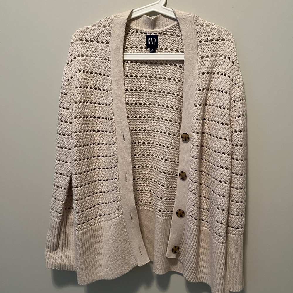 GAP 100% cotton button up sweater / cardigan